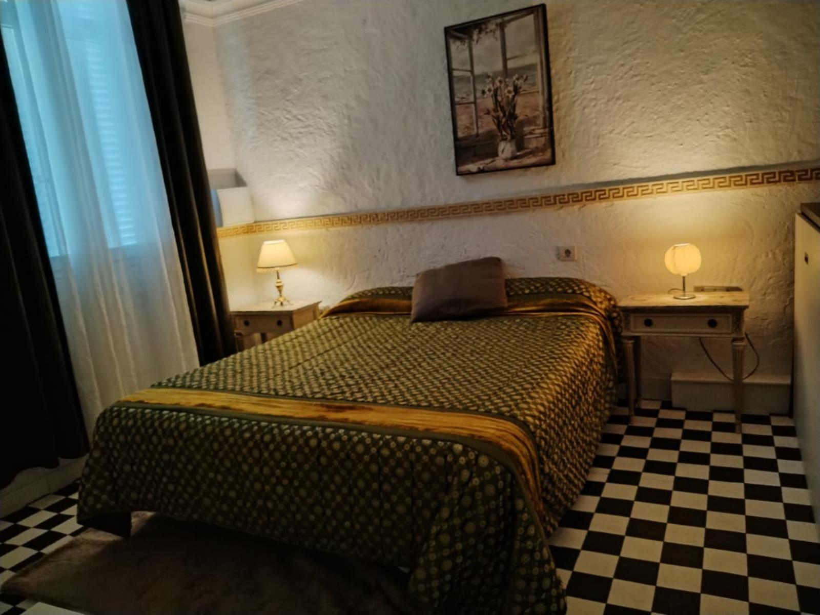 Tu Mansion Guest House Navalcarnero Eksteriør bilde
